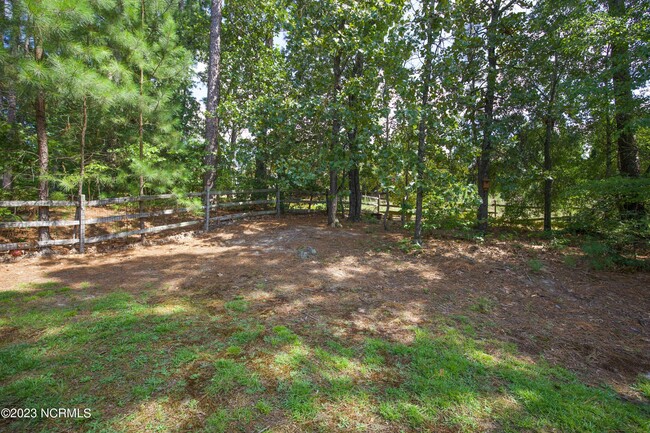 Building Photo - 2165 Longleaf Dr SW