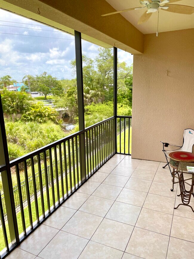 Building Photo - 7230 Hamilton Rd