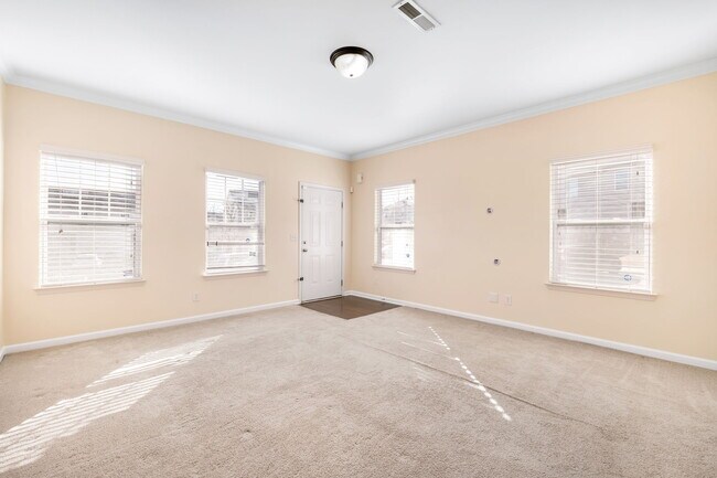 Building Photo - 4276 Sutwick Dr