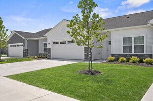 Building Photo - The Villas at Wyles Farms