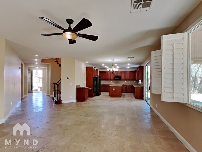 Building Photo - 599 Wealdston Ct