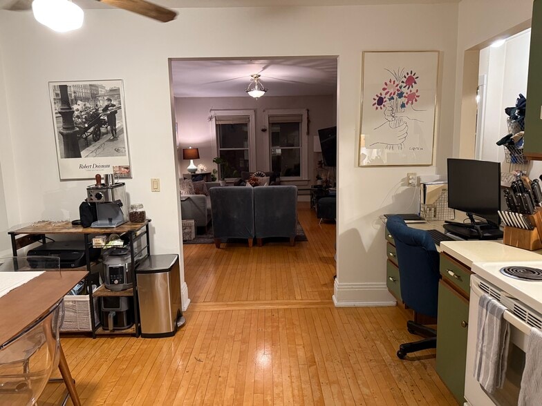 Building Photo - 2582 N Cramer St