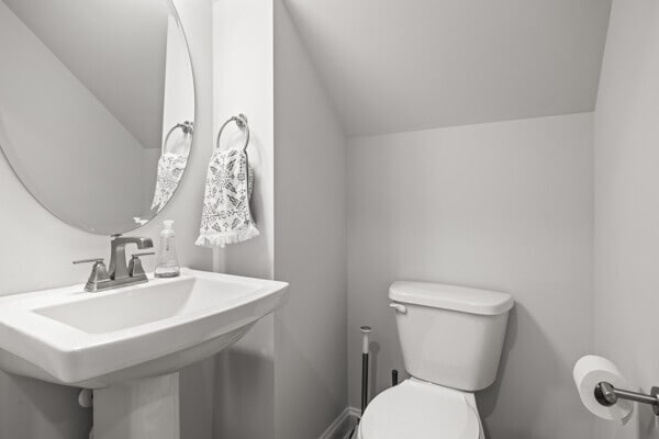 Building Photo - 1124 Drummond Ave