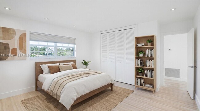 Building Photo - 11401 SW 72nd Pl