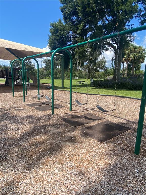 Building Photo - 611 1st Cape Coral Dr