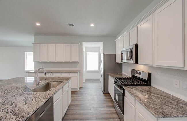 Building Photo - 1010 Desert Willow Dr