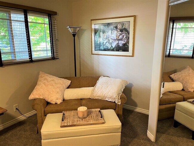 ;Master bedroom sitting area - 23437 Vanowen St