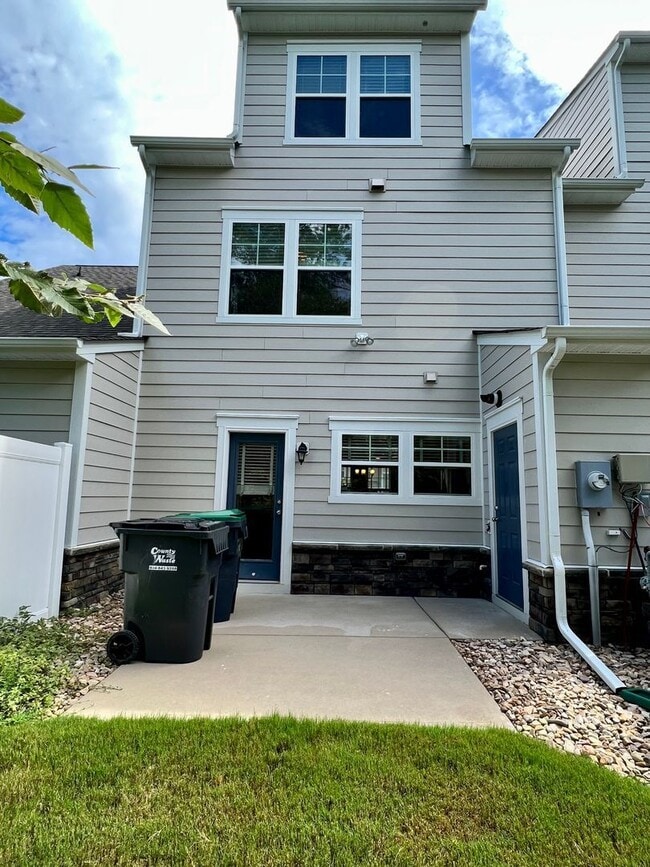 Building Photo - 17617 Memorial Tournament Dr