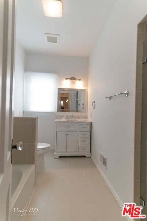 Building Photo - 1207 S Orlando Ave