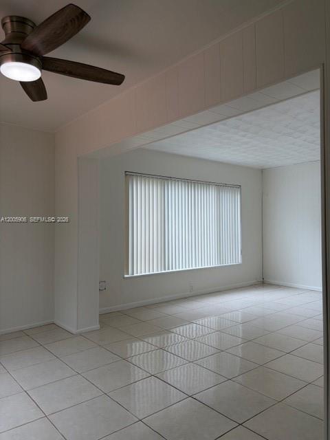 Building Photo - 6215 SW 20th St