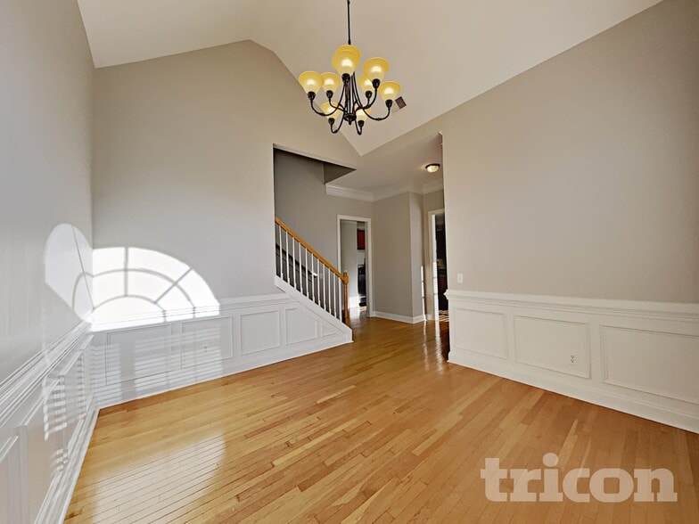 Building Photo - 167 Tanners Mill Rd