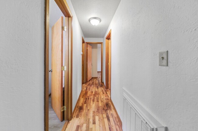 Building Photo - Amurao - 4216/4218 6th Ave NE Lacey, WA 98516