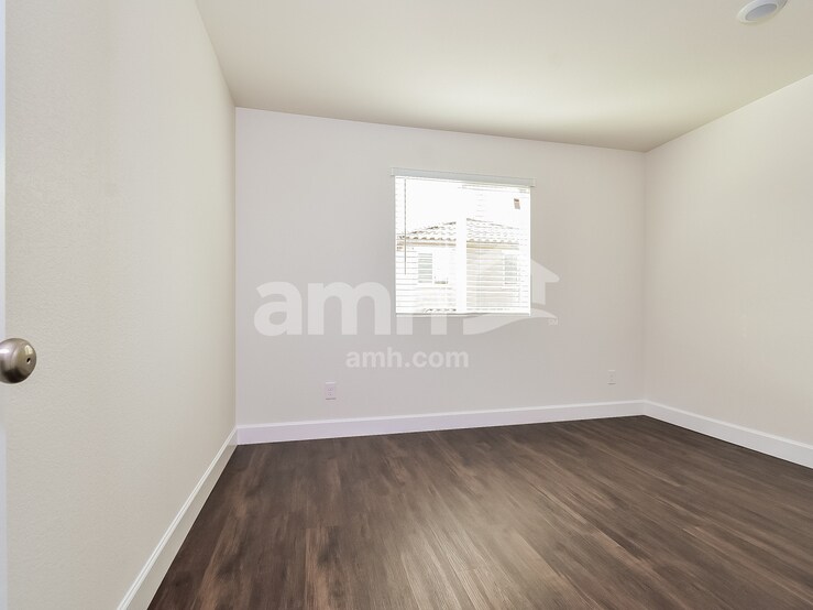 Building Photo - 297 Austin Bellerose Place