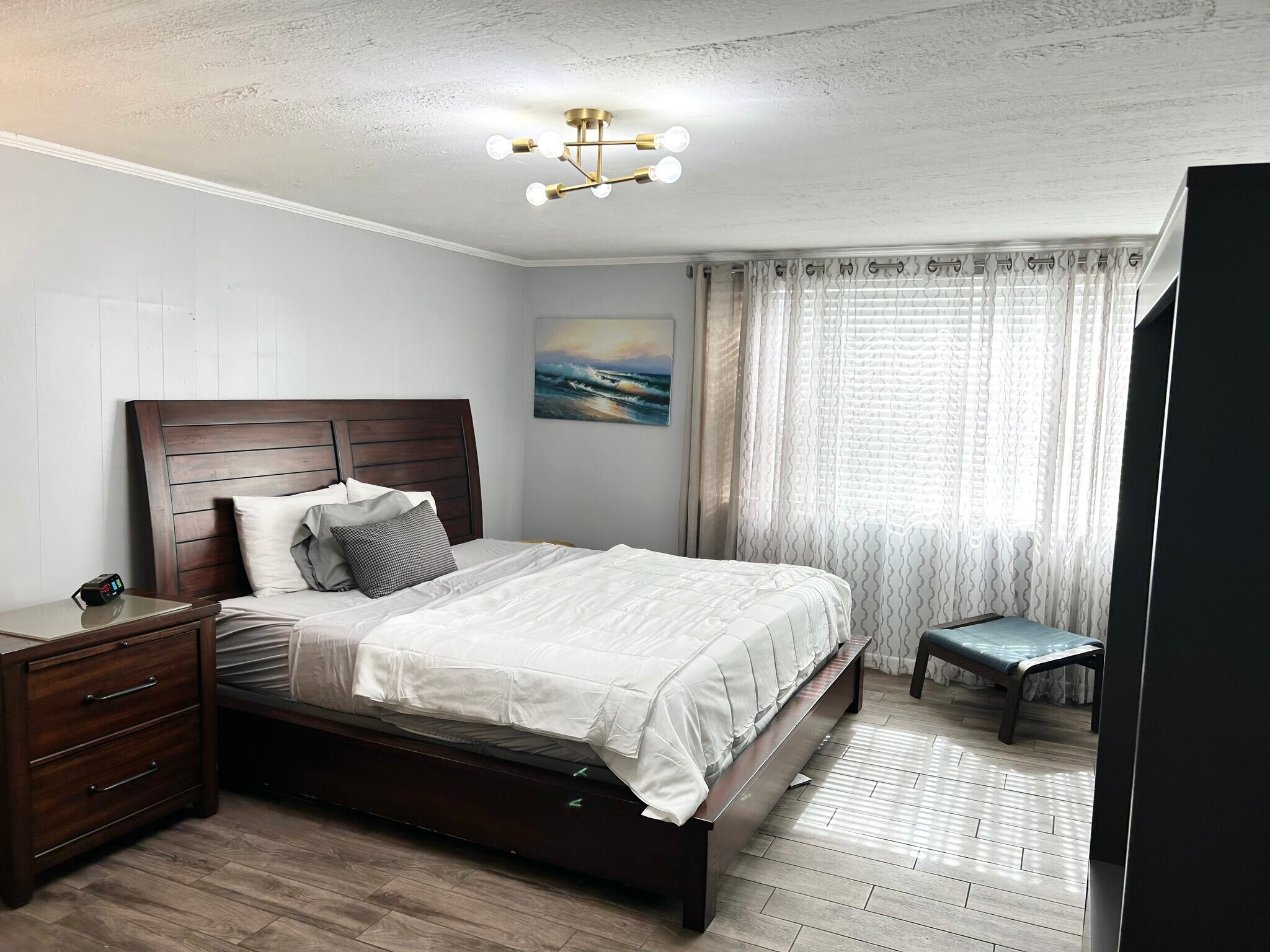 Building Photo - 2320 Vista Ave