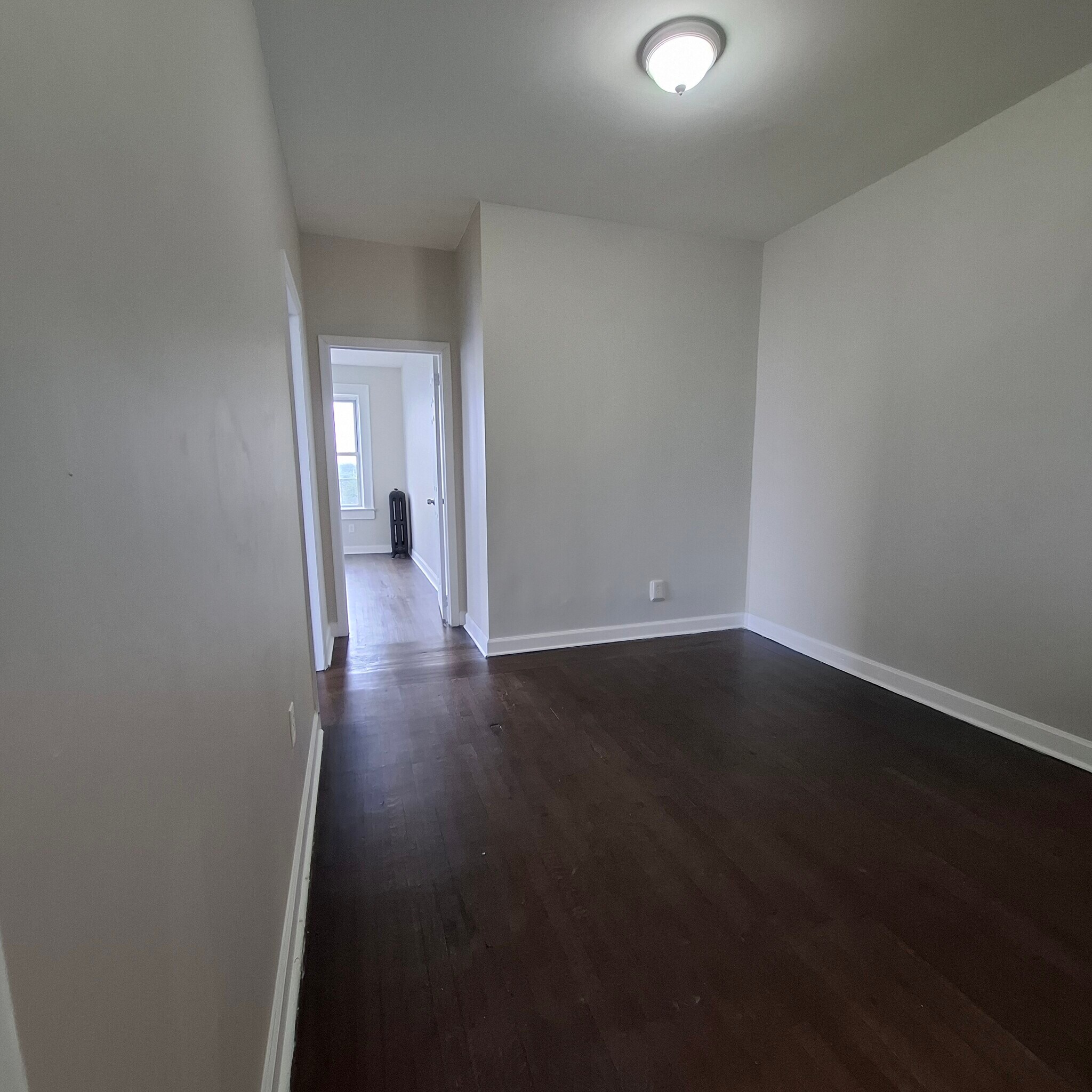 220 Roseville Ave 401 - 219 Roseville Ave