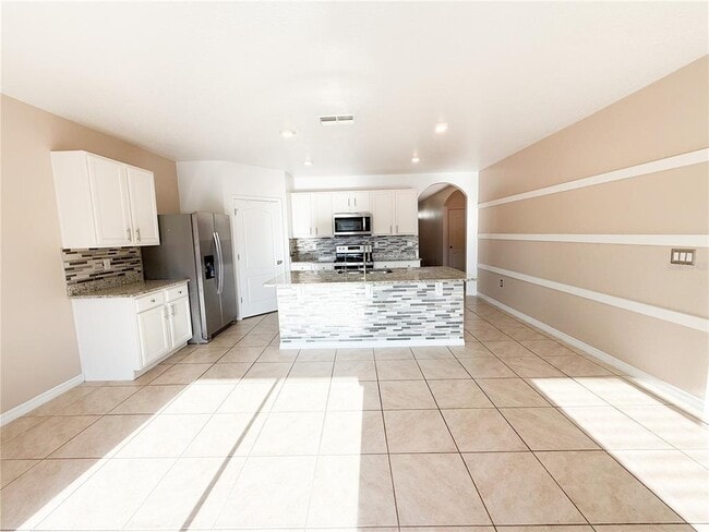 Building Photo - 664 Tortugas St