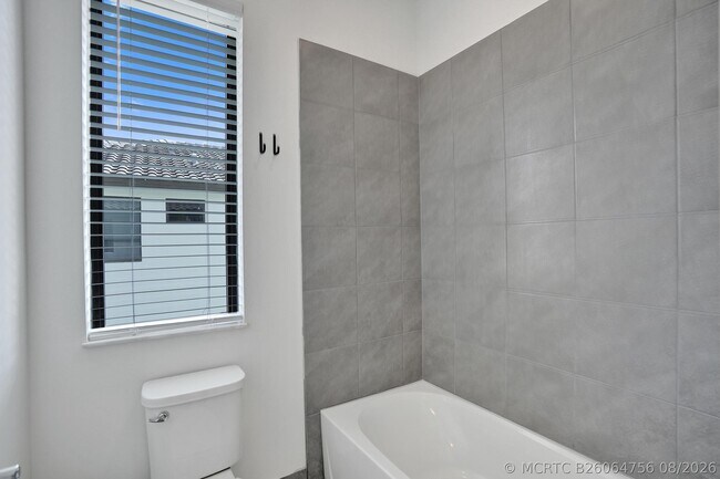 Building Photo - 13145 Addilyn Ct