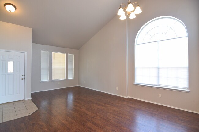 Building Photo - 5804 Drystone Ln