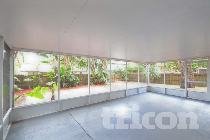 Building Photo - 1817 Landside Dr