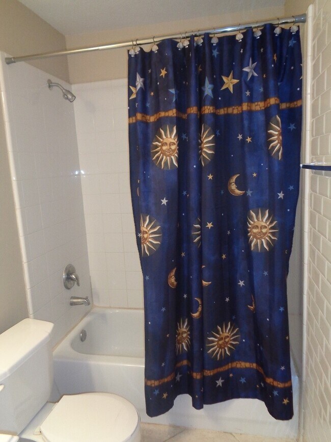 Building Photo - 19702 Byron Meadows Dr