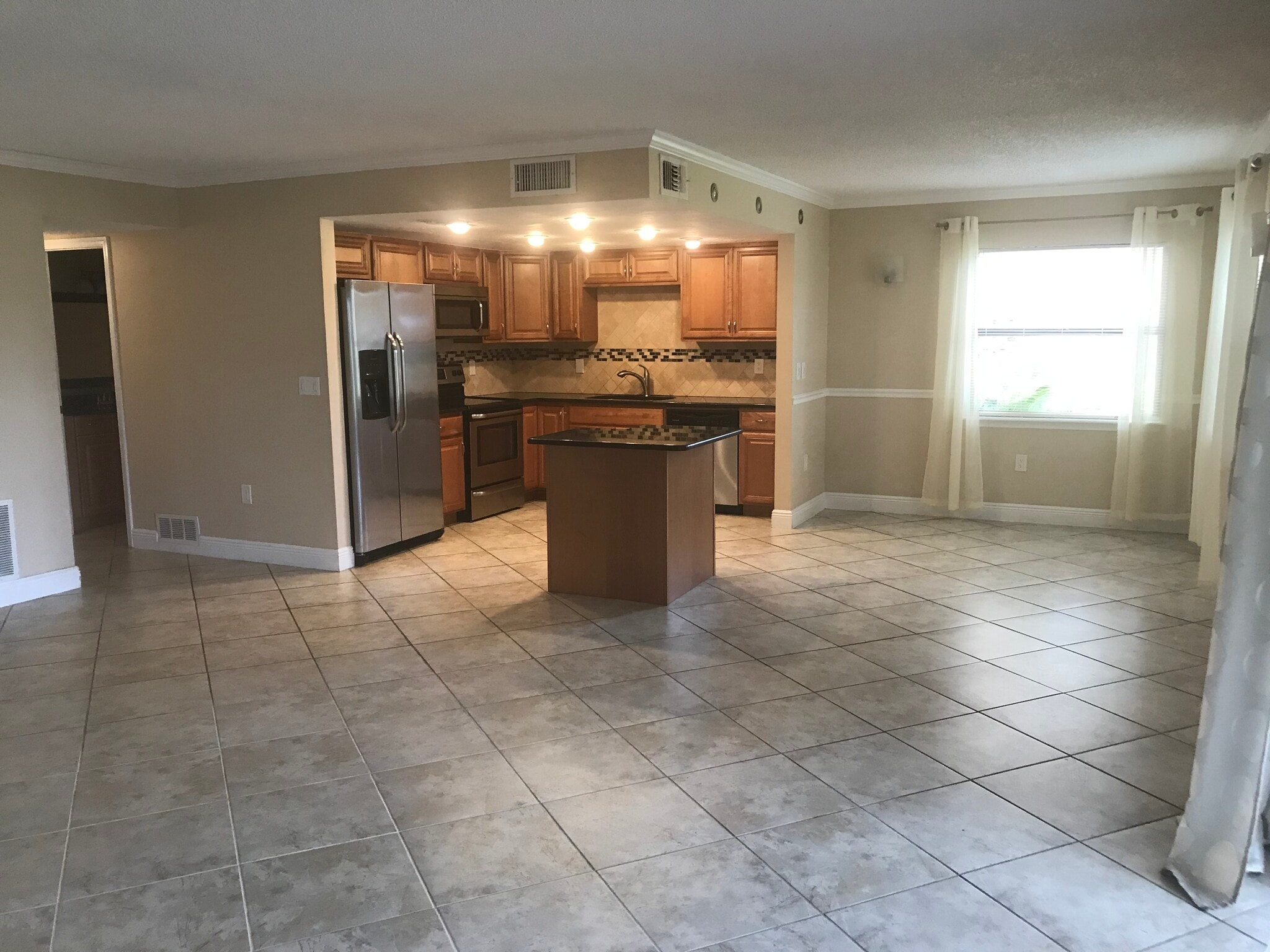 Kitchen Living Room - 2469 Twin Dr