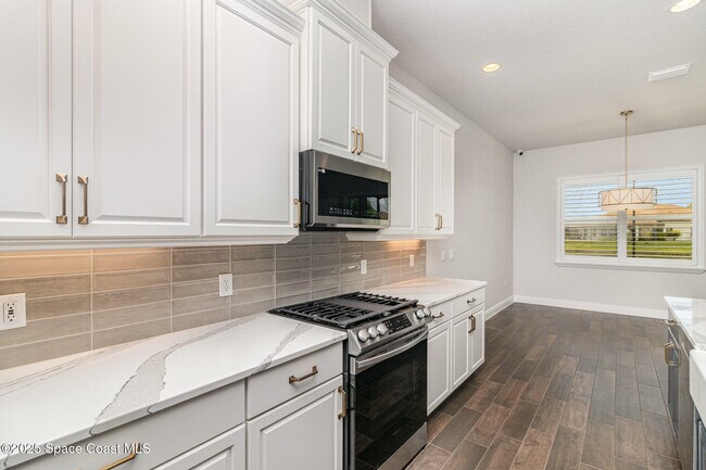 Building Photo - 2969 Avalonia Dr