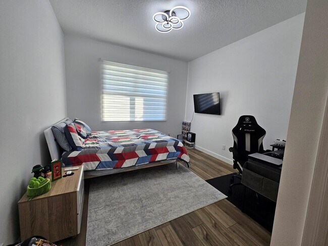 Building Photo - 1974 Wandering Willow Wy