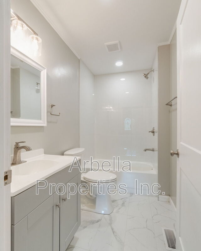 Building Photo - 2637 US-11W