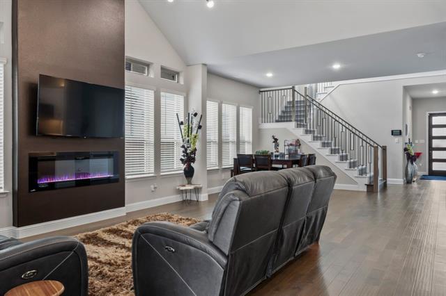 Building Photo - 13101 Scissortail Dr