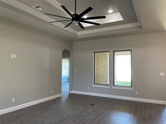 Building Photo - 10440 Dominion Ranch Dr