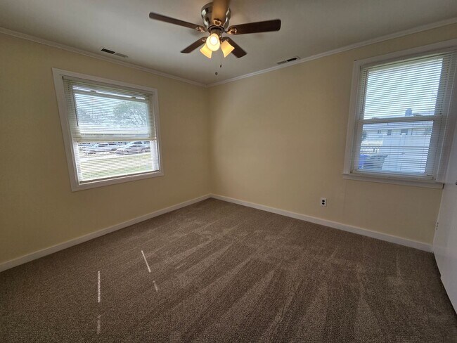 Building Photo - LAKELAND HOMES