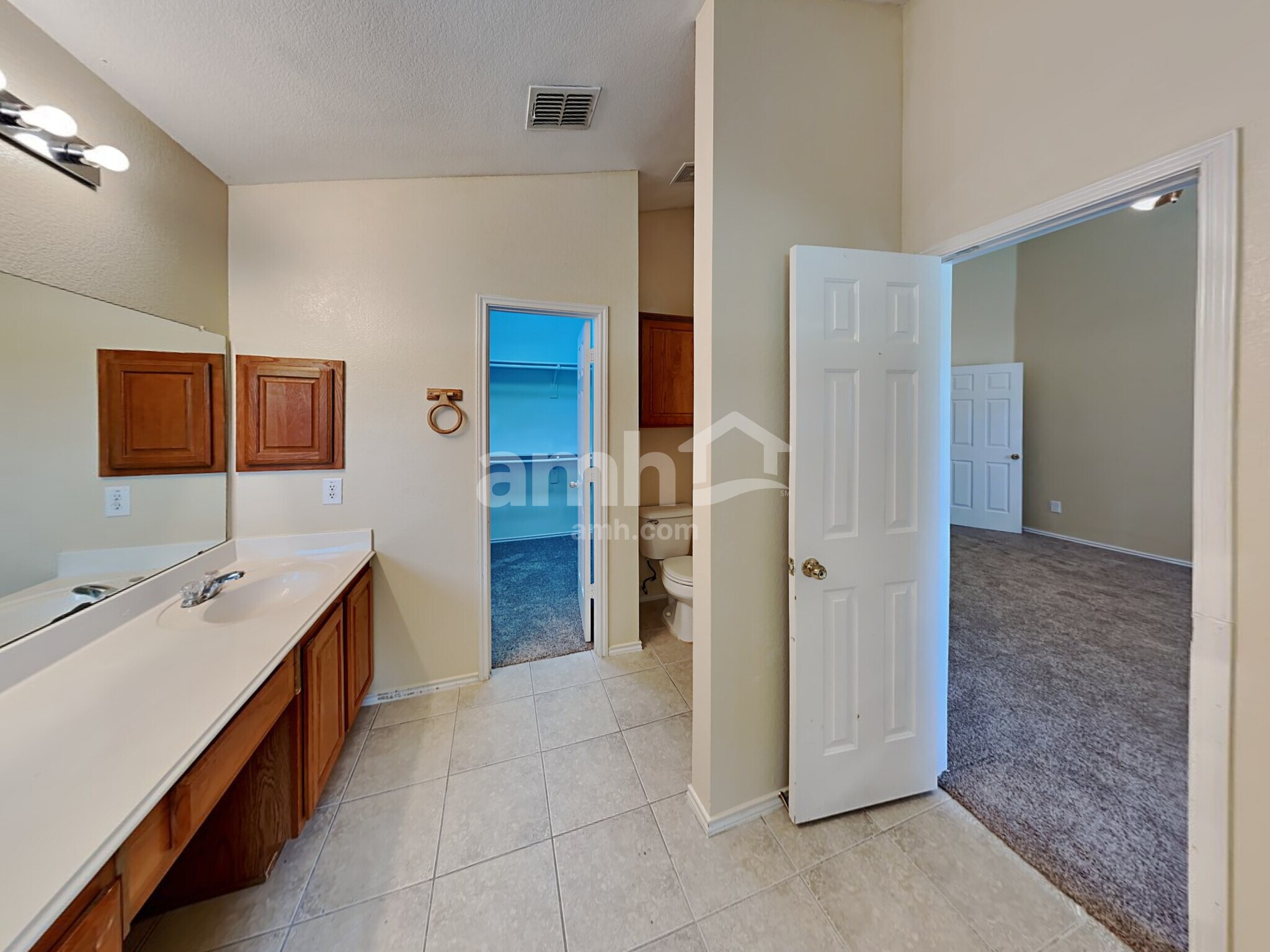 Building Photo - 8321 Brigalow St