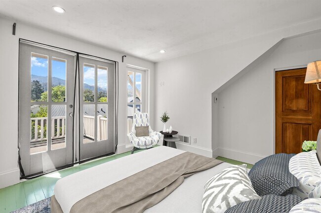 Building Photo - 1533 Allyn Ave