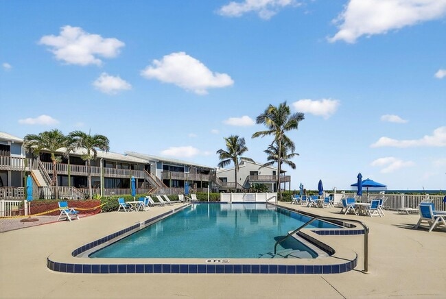 Building Photo - 2355 NE Ocean Blvd
