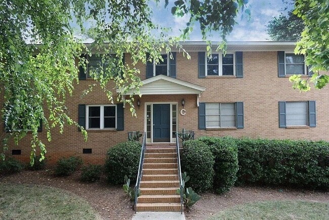 Building Photo - 3510 Roswell Rd NW