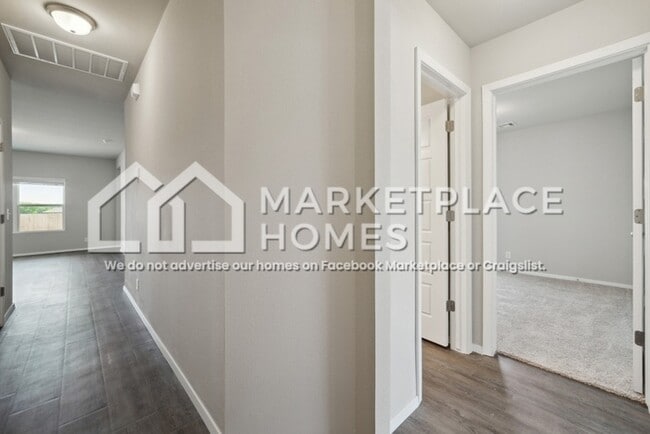 Building Photo - 14910 E 39th St S