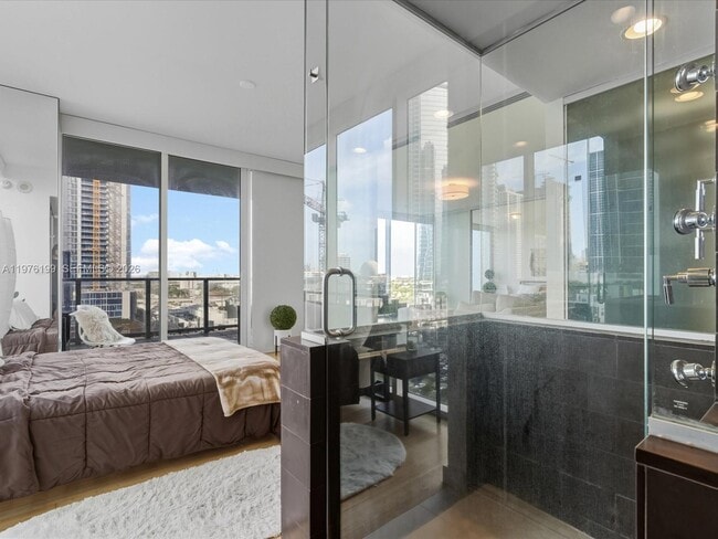 Building Photo - 1040 Biscayne Blvd