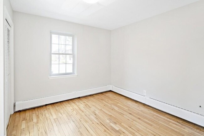 Building Photo - 23 Hammond Pond Pkwy