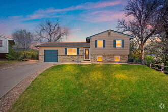 Building Photo - The Best View in the Neighborhood!
