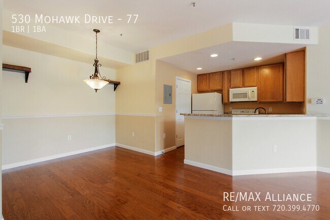 Building Photo - 530 Mohawk Dr