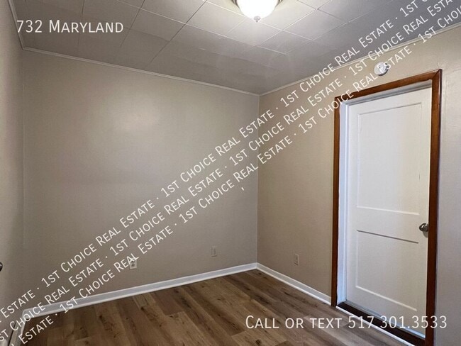 Building Photo - 732 Maryland-