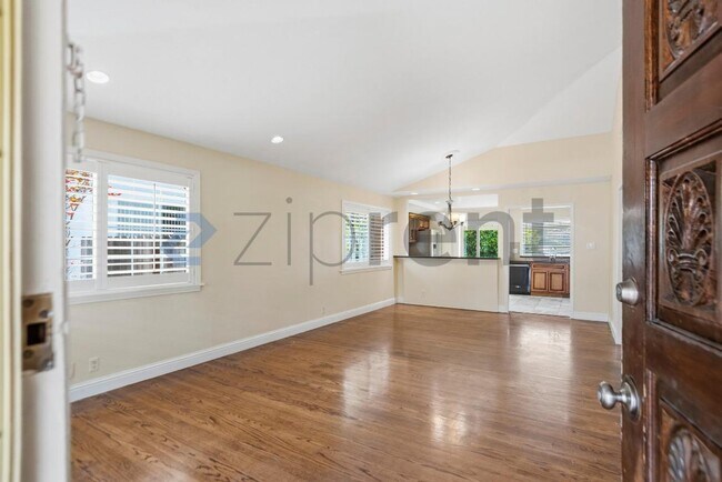 Building Photo - 2689 Limerick Rd