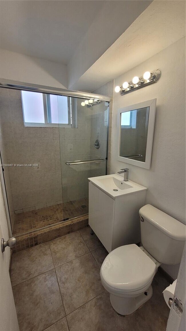 Building Photo - 305 69th St
