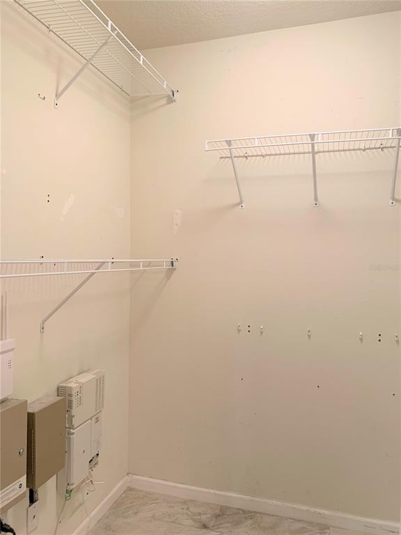 Building Photo - 10222 River Palencia Ct