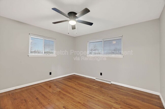 Building Photo - 2403 Gardner Dr