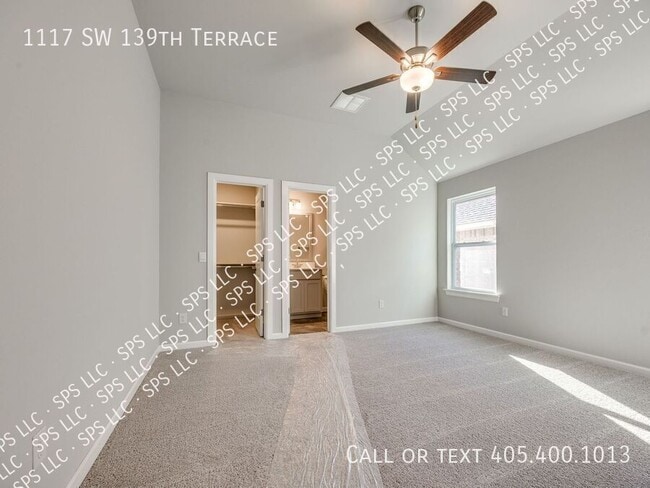 Building Photo - 1117 SW 139th Ter