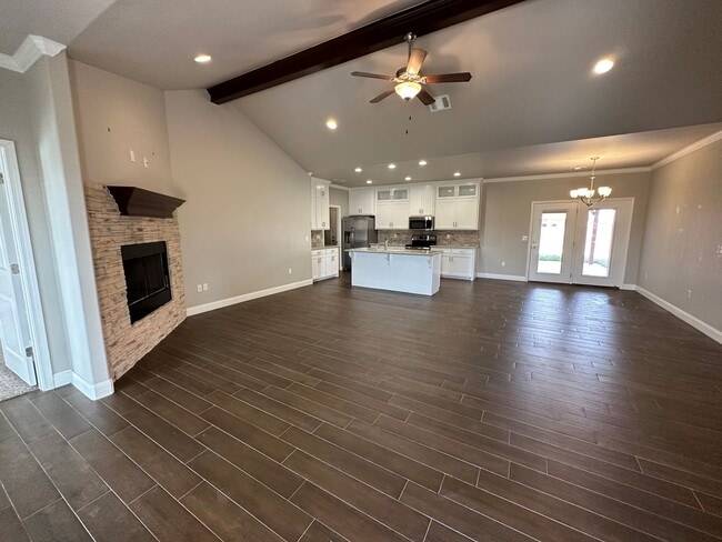 Building Photo - 80 Nicci Ln
