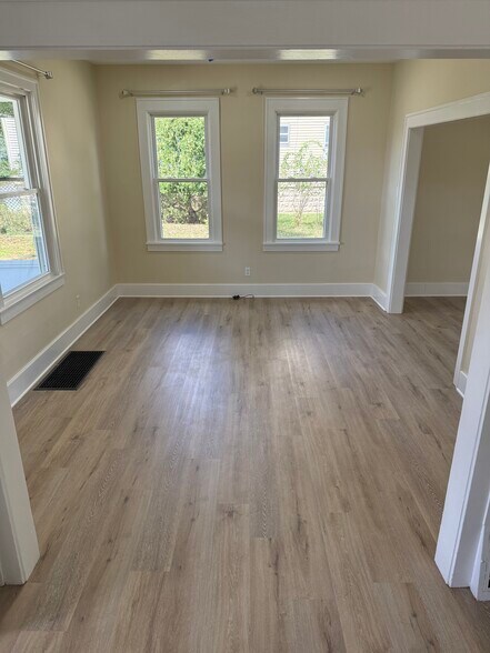 Building Photo - 2610 Herron Ln