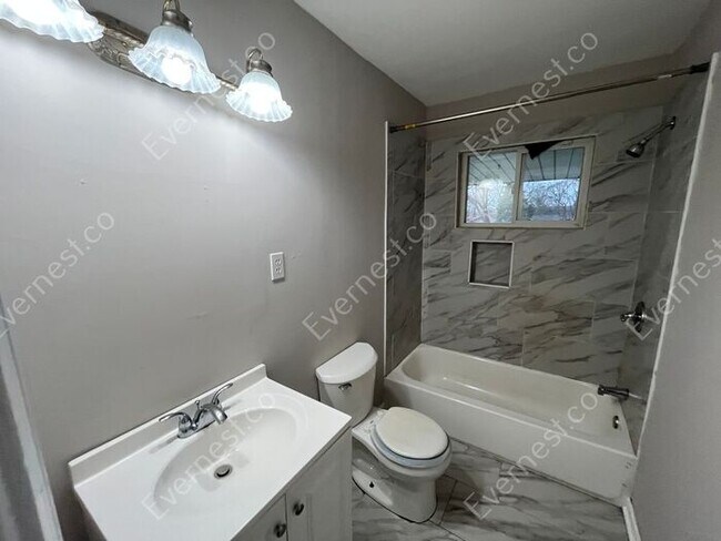 Building Photo - 4306 Righton Ln