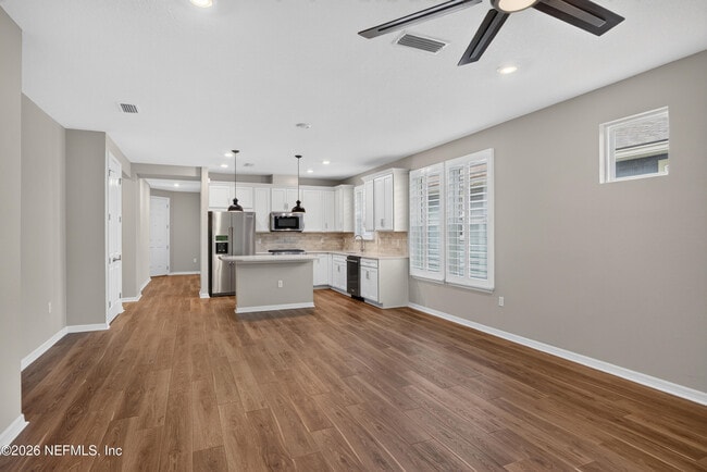 Building Photo - 171 Oyster Shell Ter